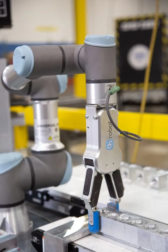 aplicacion-universal-robots